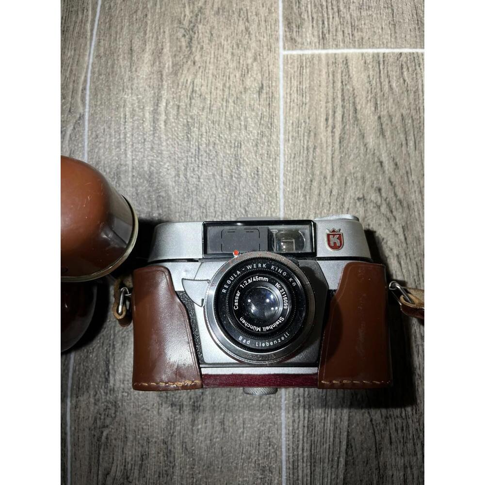 King Regula Werk Lens 45mm f/1.2.8 Camera Made In Germany Late 1950s